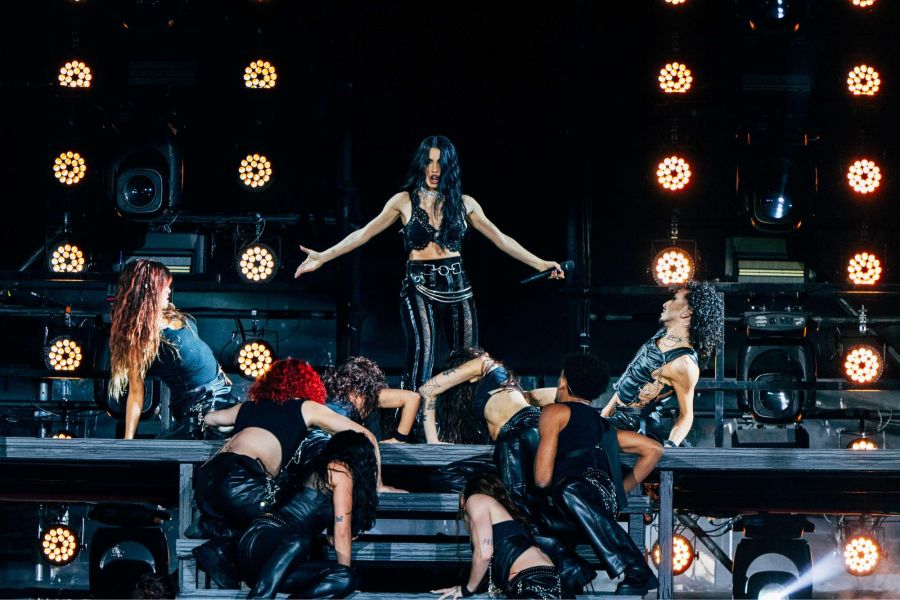 Lali hizo historia en Vélez: fiesta pop, clásicos e invitados especiales