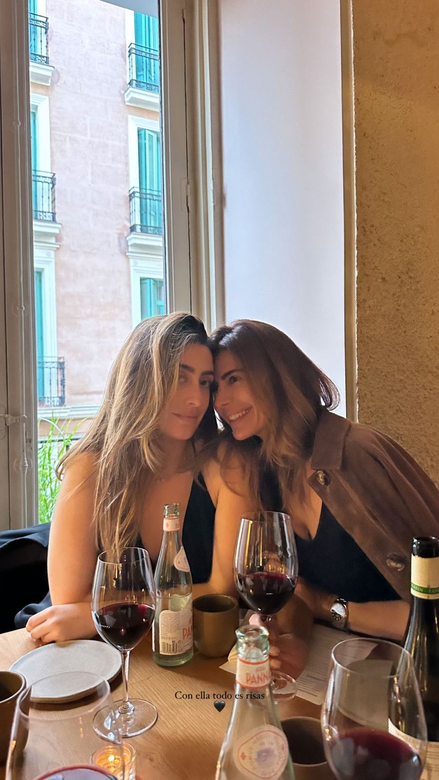 Juliana Awada, Valentina Barbier