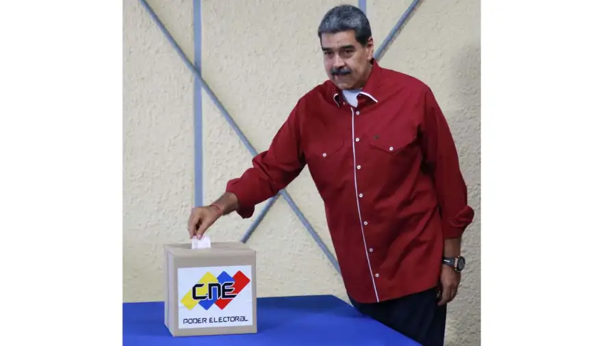 Presidente venezonalo Nicolás Maduro en las elecciones del domingo20250527