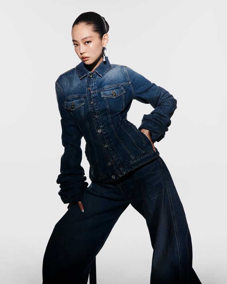 Jennie musa de Jean Paul Gaultier