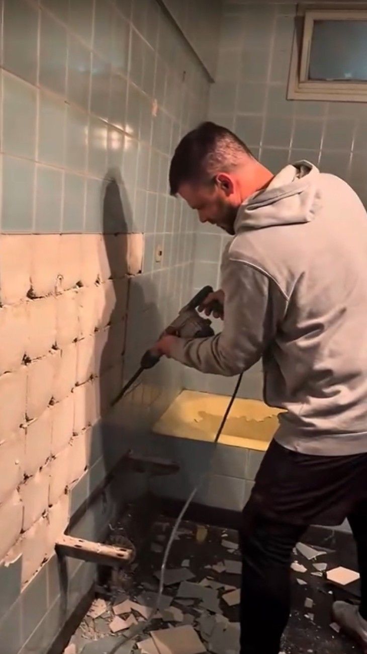 Nacho Otero remodelando su casa