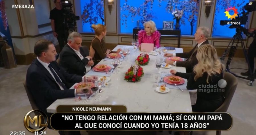 Nicole Neumann en el programa de Mirhta Legrand