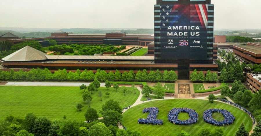 Chrysler cumple 100 años: una celebración de innovación y legado automotriz