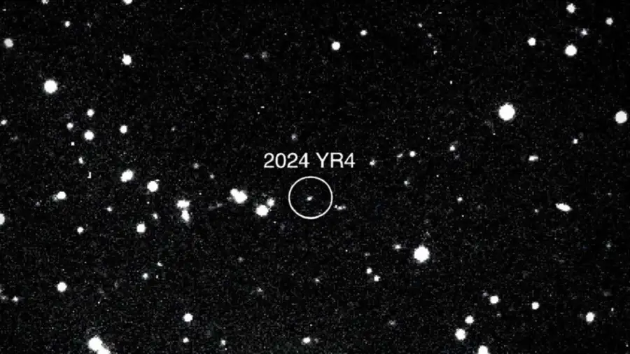 asteroide YR4 contra la Luna20250611