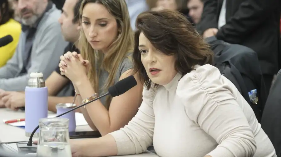 Comisión Libra