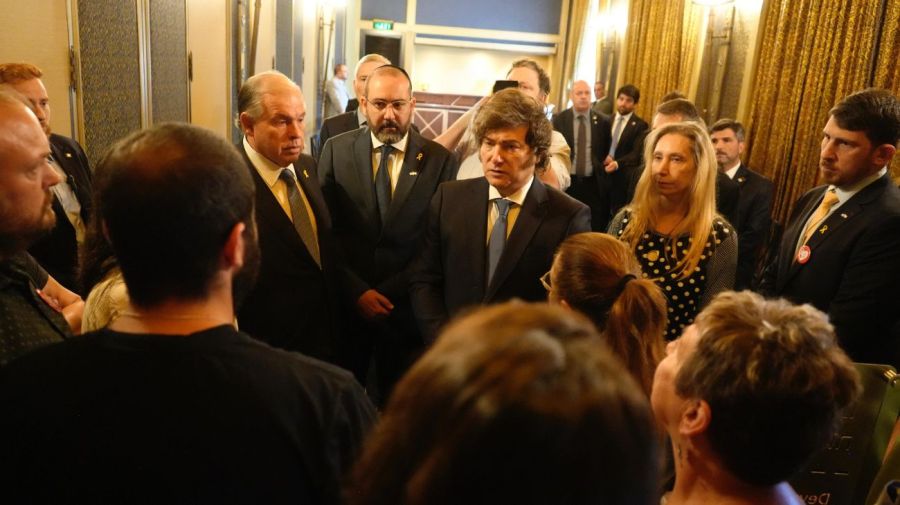 Javier Milei se reunió con familiares de personas secuestradas por Hamas en Israel