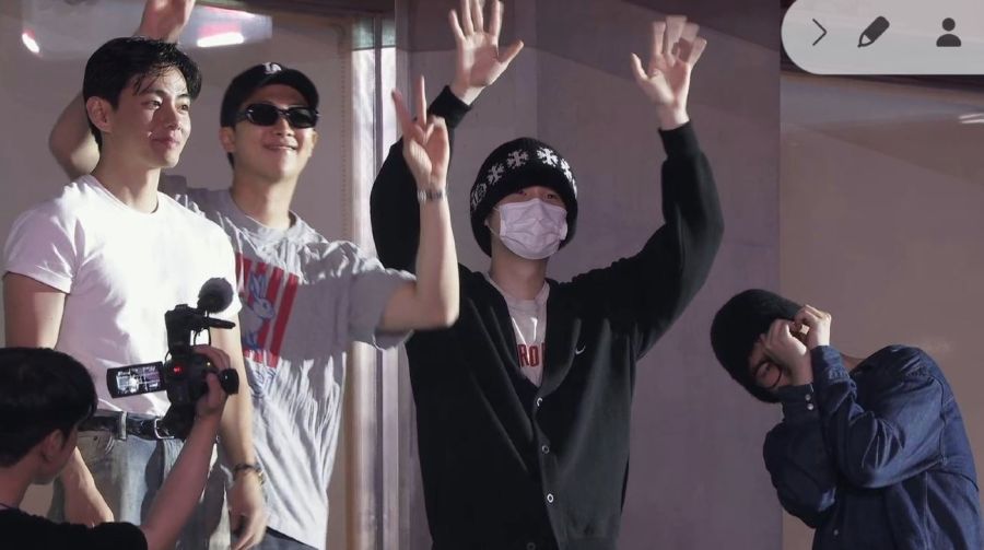 V, RM, Suga y Jimin. captura: @viraltakes