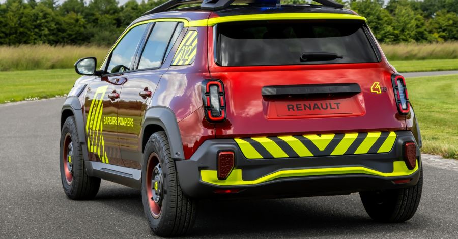 Así es el Renault 4 eléctrico adaptado como unidad de rescate inteligente