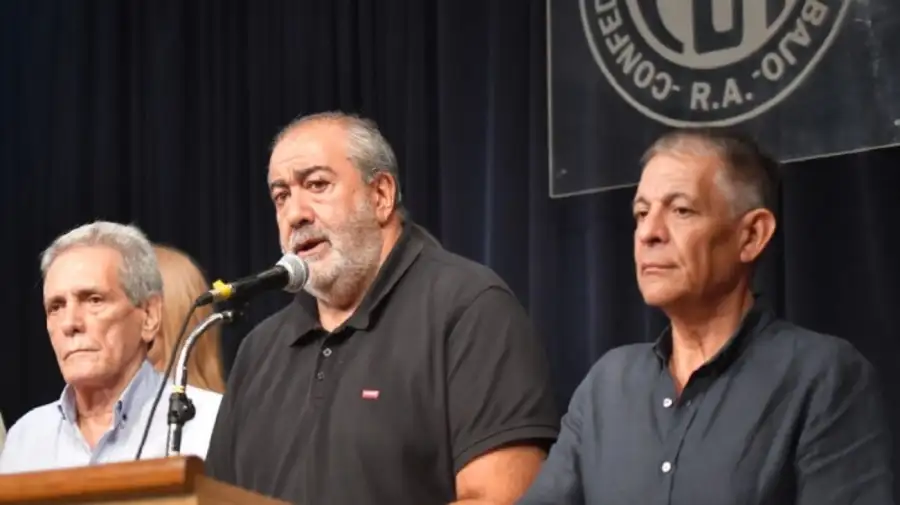 El triunvirato de la CGT: Carlos Acuña, Héctor Daer y Octavio Argüello