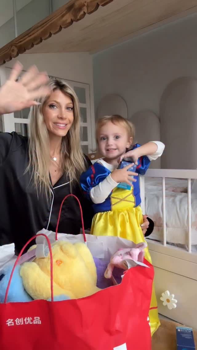 Cande Ruggeri, Vita Maccari