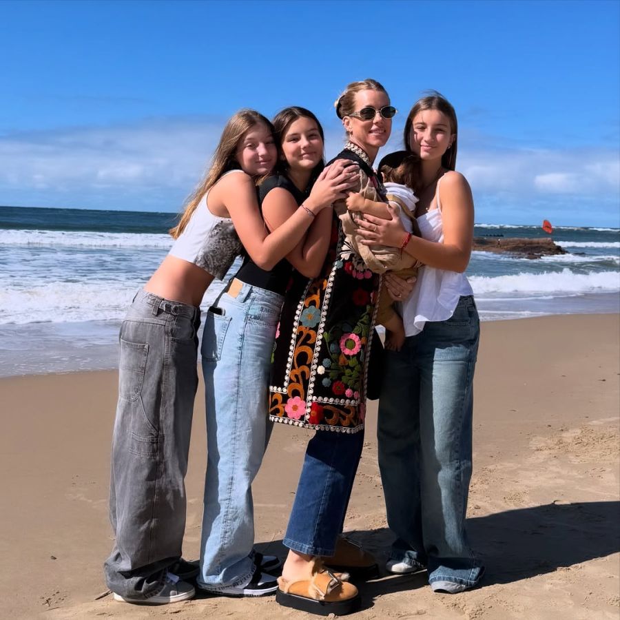 Nicole Neumann, Cruz Urcera, Indiana Cubero, Allegra Cubero, Sienna Cubero