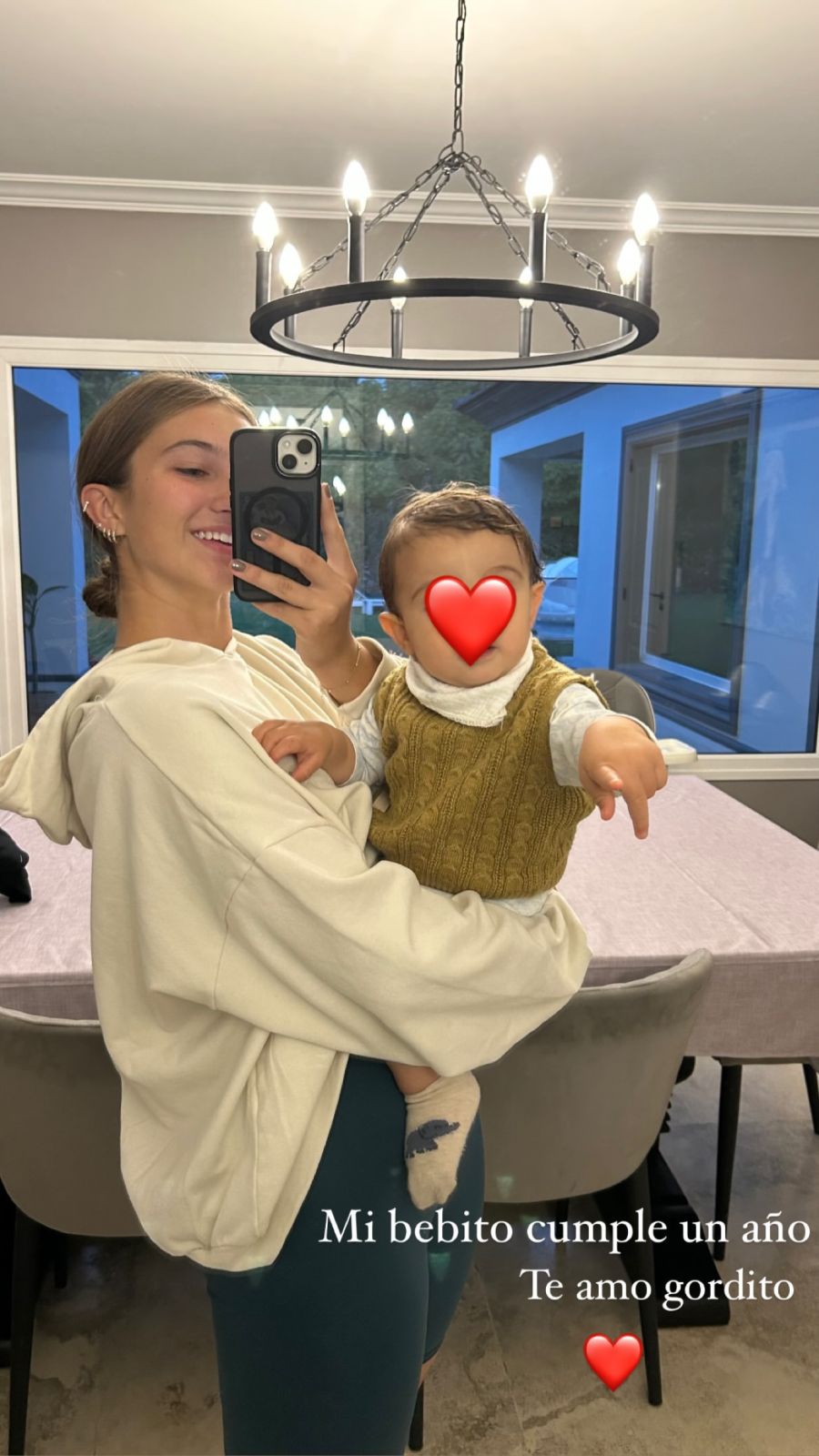 Nicole Neumann, Cruz Urcera, Indiana Cubero, Allegra Cubero, Sienna Cubero