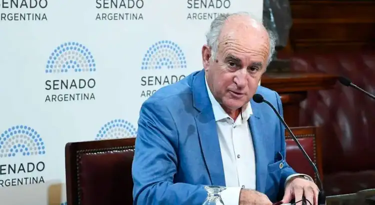 oscar-parrilli-senador