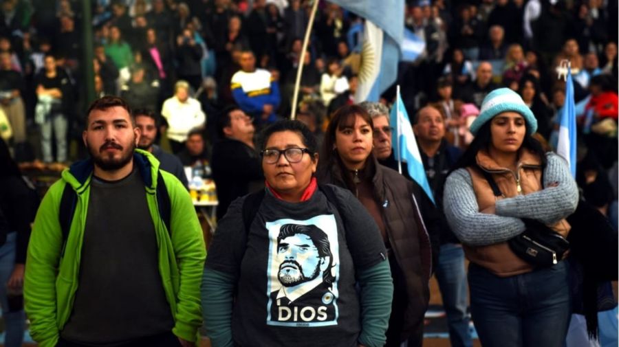 20250620 Banderazo por Cristina Kirchner en Parque Lezama