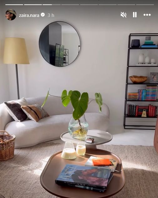 El living de Zaira Nara
