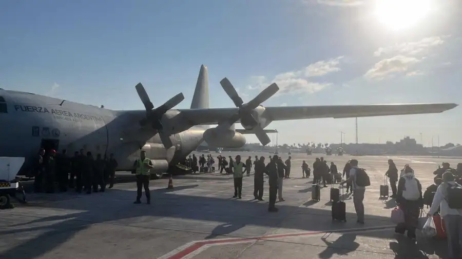 COMENZÓ LA EVACUACIÓN DE LOS ARGENTINOS QUE SE ENCUENTRAN EN ISRAEL 20250624