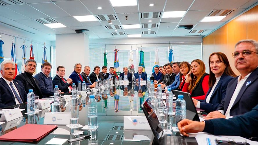 Cumbre de gobernadores por reparto de fondos