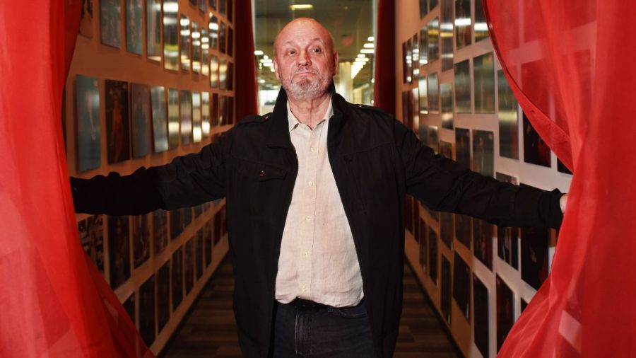 Juan José Campanella en +Caras