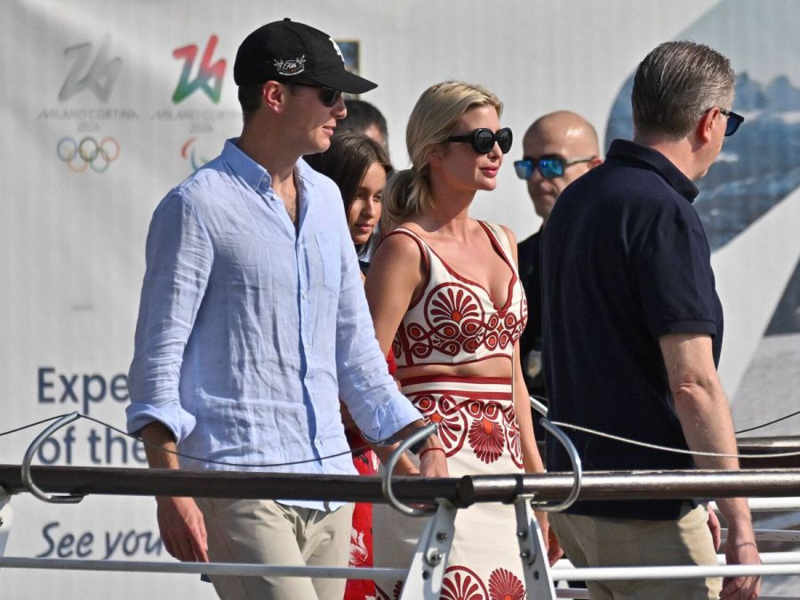 Ivanka Trump llega al casamiento de Jeff Bezos