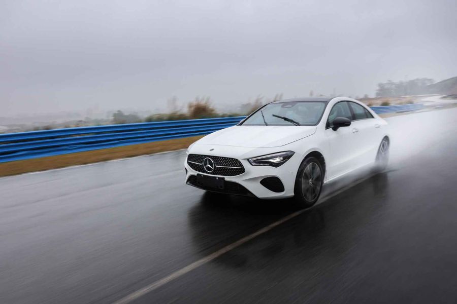 Lanzamiento nuevos Mercedes-Benz Vito y CLA
