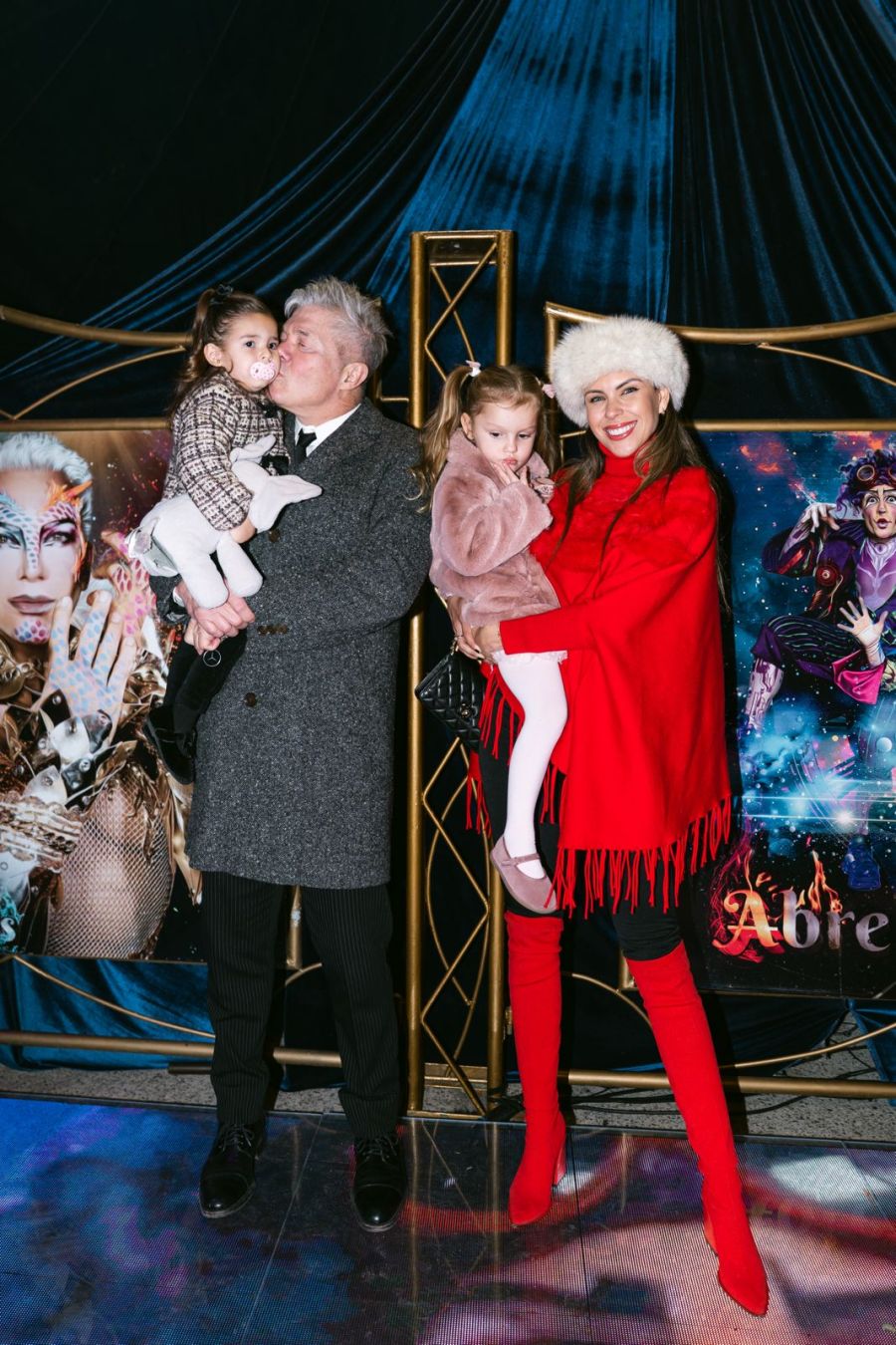 El look de los famosos para una noche de circo / Créditos: Joynix Media