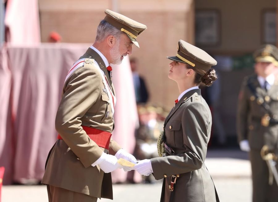 El rey Felipe VI y la princesa Leonor