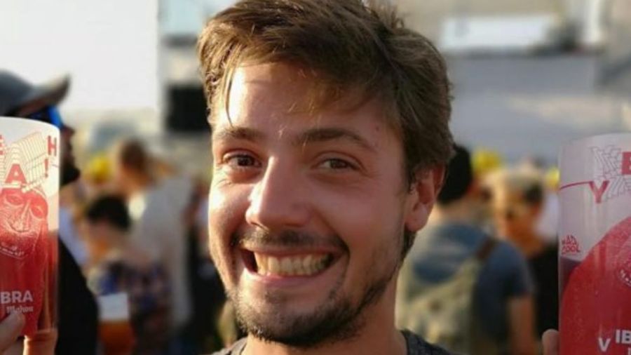 Rafael Candino, hijo de Carola Reyna