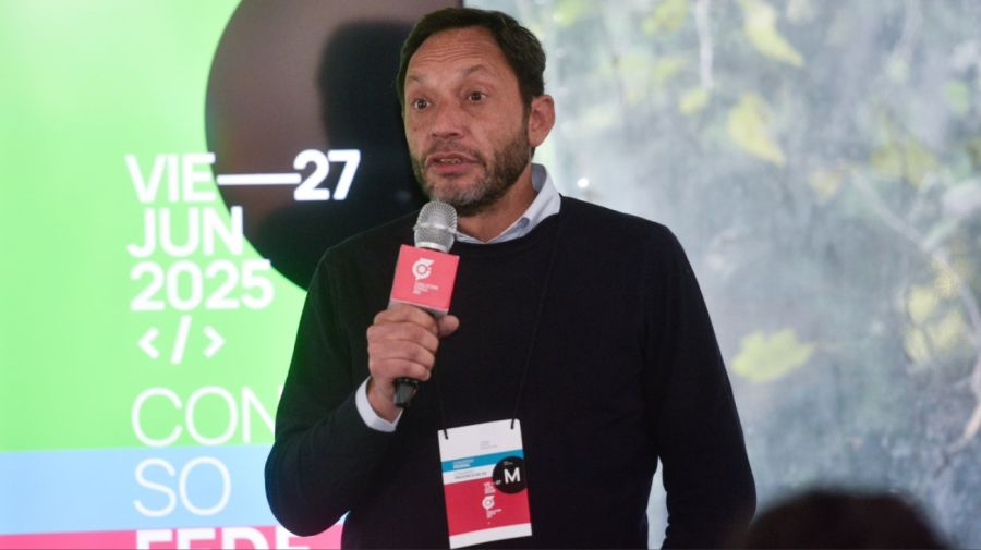 Maxi Ferraro en el Congreso de la Coalición Cívica 2025