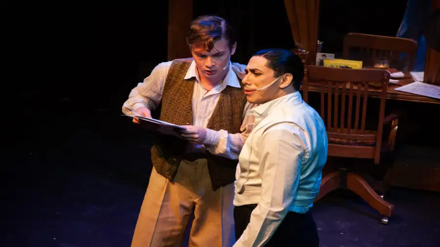 CUANDO-FRANK-CONOCE-A-CARLITOS