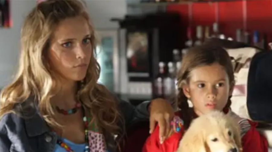 Luisana Lopilato y Julieta Poggio en Papá por un día
