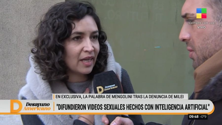 Julia Mengolini