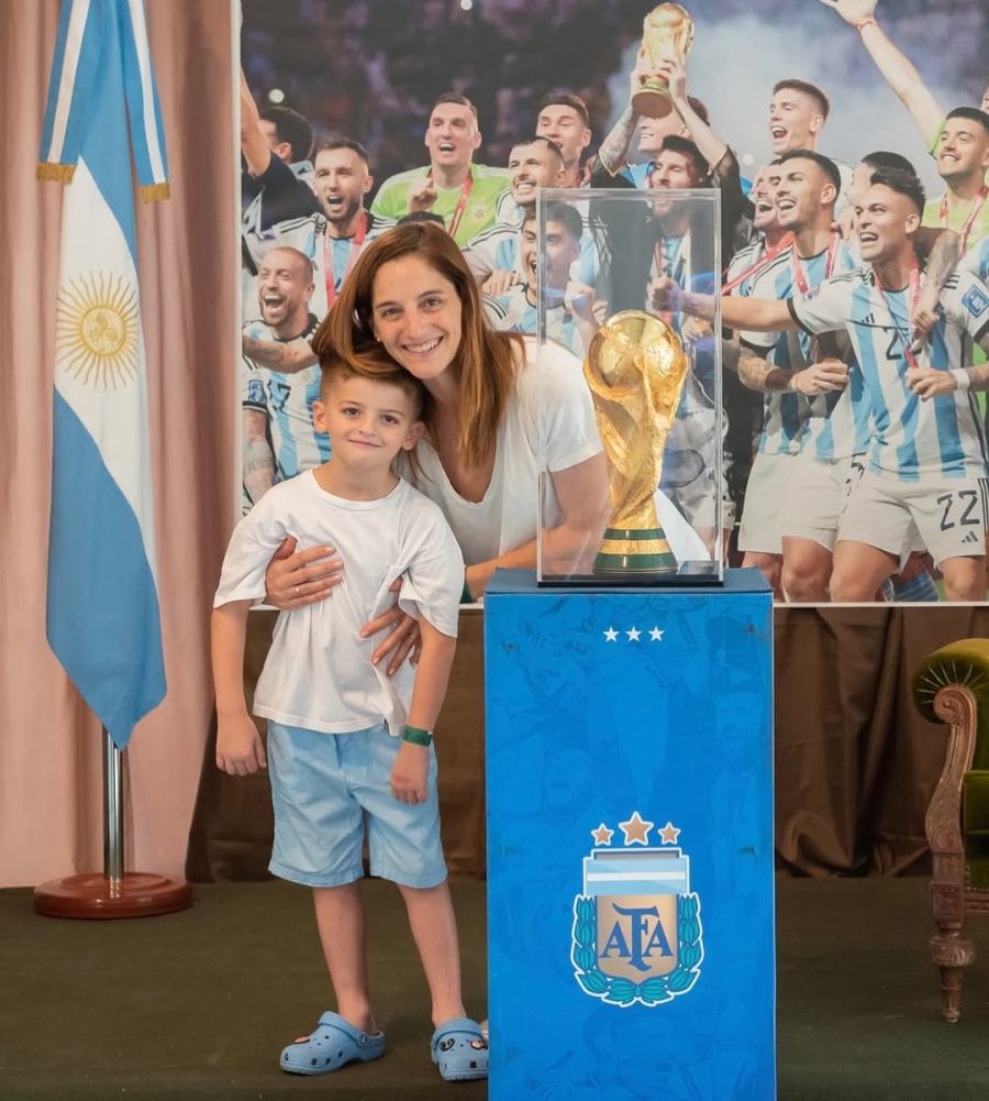 Natalia Pastorutti y sus hijos