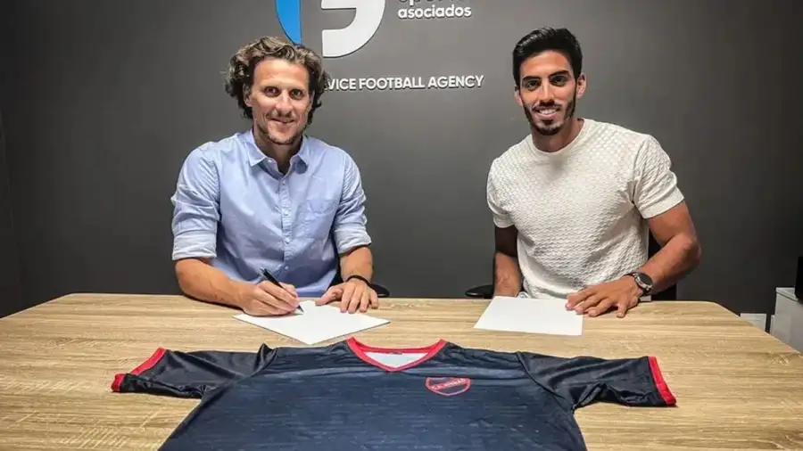 Diego Forlán and Juan Pablo Fassi