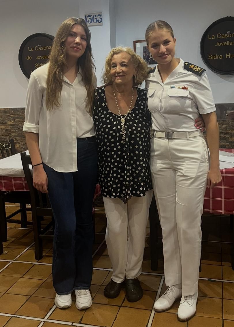 La princesa Leonor y la infanta Sofía en Gijón