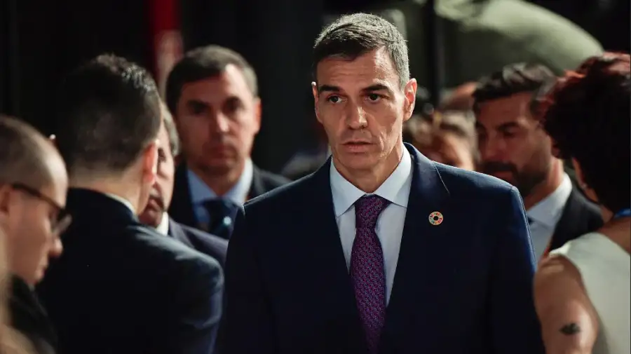 Pedro Sánchez, en problemas en España.
