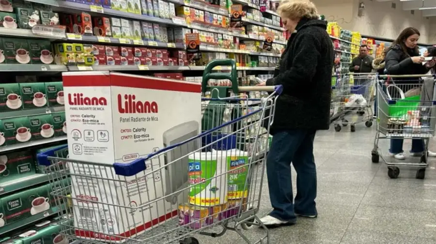 Informe CAME: Se desploma el consumo presencial y crece la compra online