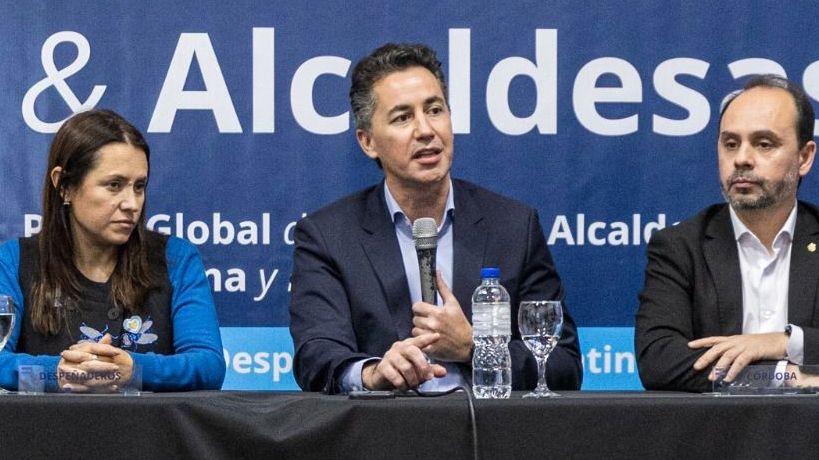 Ministro Calvo contra de Milei