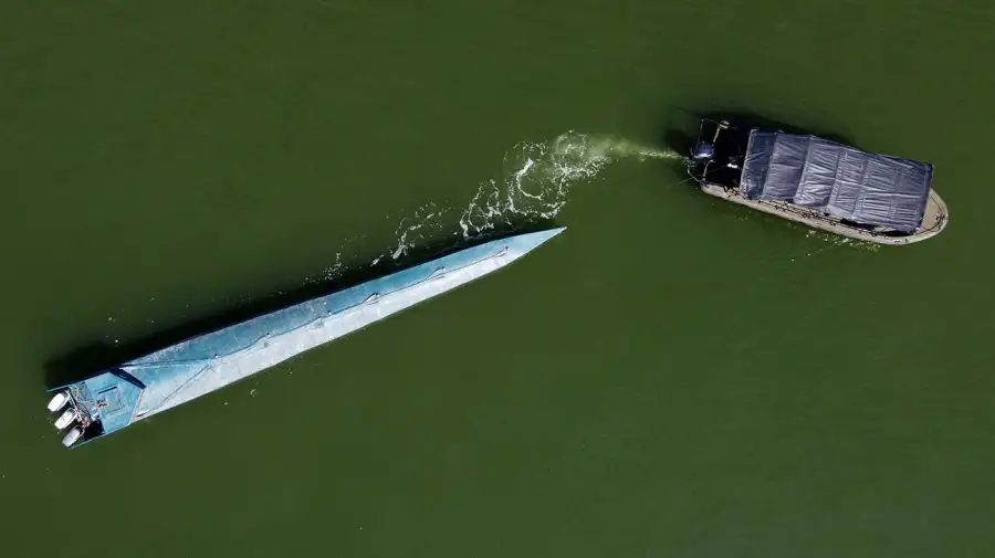 Narco Submarino Starlink 10072025