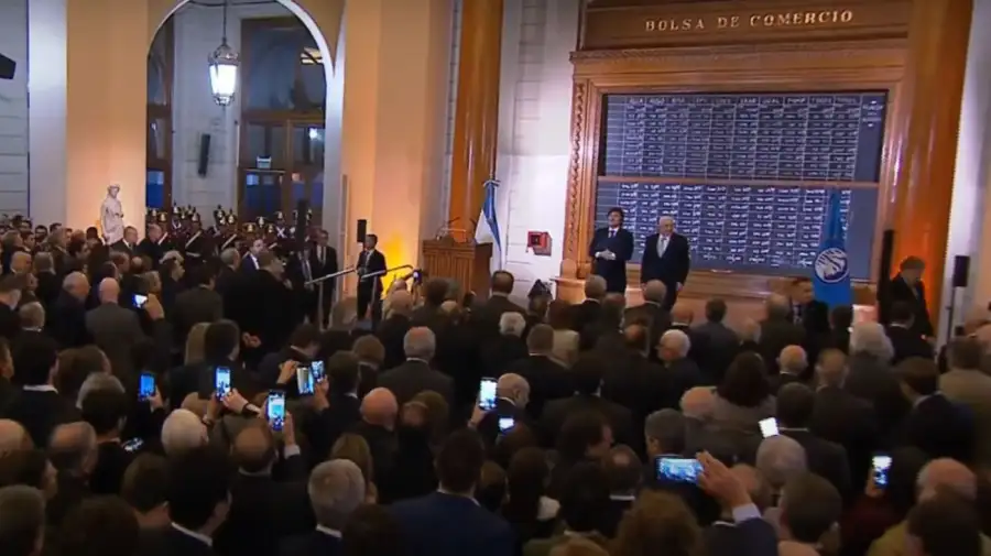 20250710 Il presidente Javier Milei ha tenuto un discorso alla Borsa di Buenos Aires