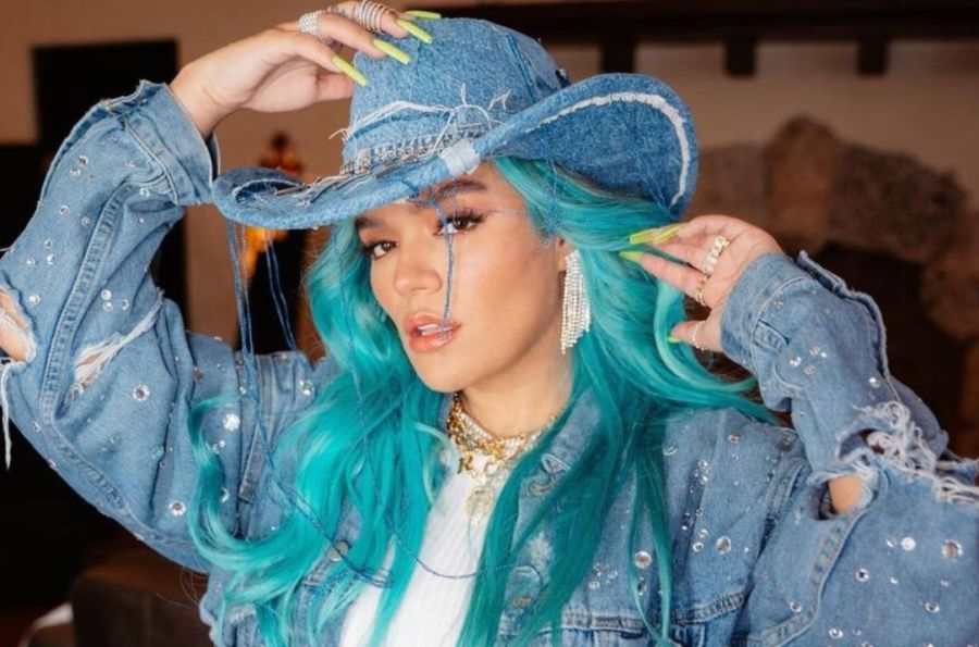Los diferentes looks de Karol G