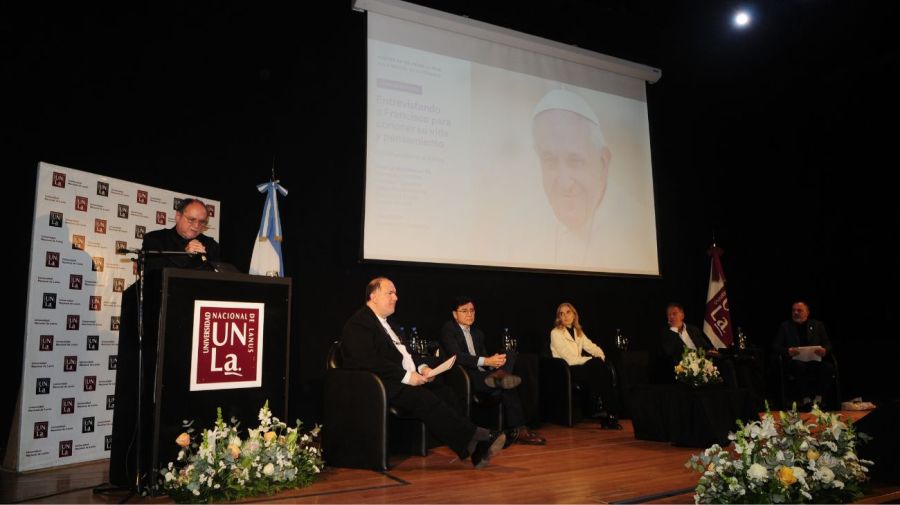 Periodistas analizaron el legado del papa Francisco