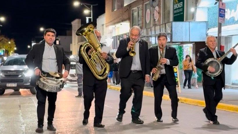MÚSICA