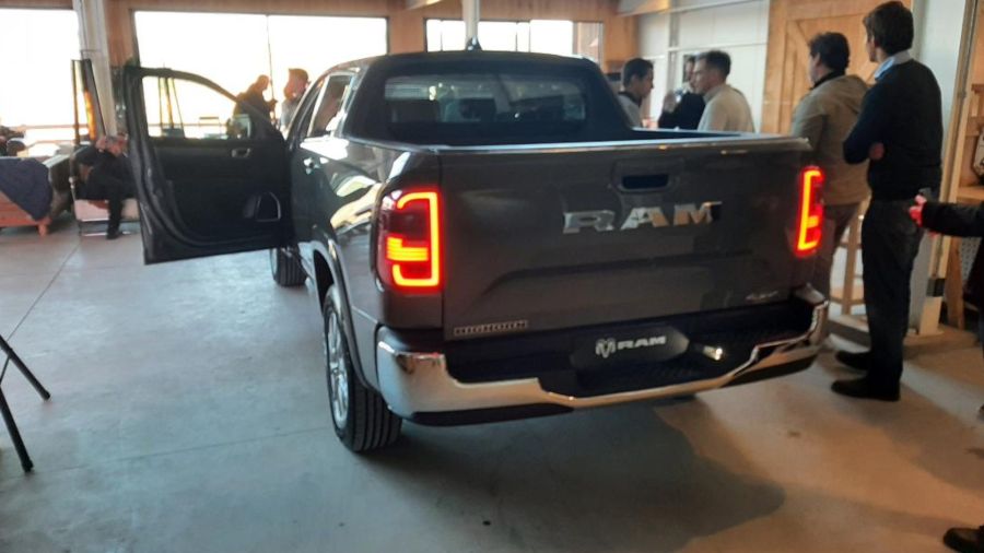 RAM RAMPAGE BIG HORN