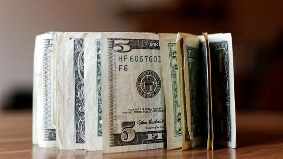 Dólar