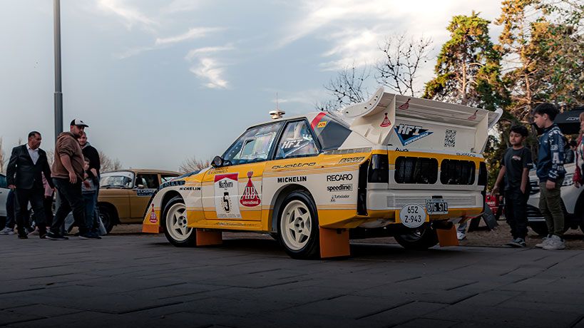 AUTOMÓVILES