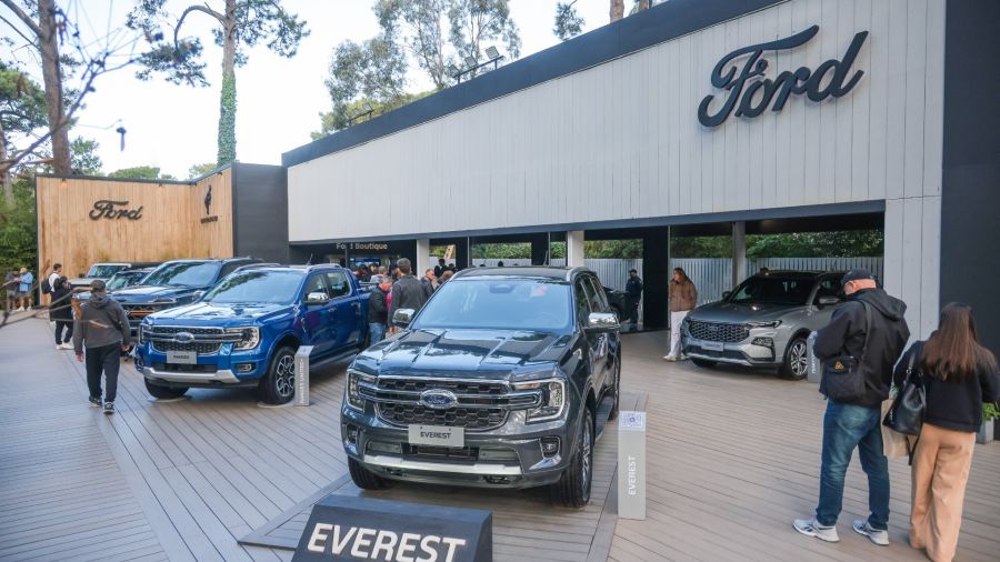 Ford lanza nuevas experiencias para clientes en Cariló y Cerro Bayo