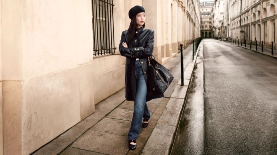 JENNIE protagoniza la precoleccion 25FW de Chanel