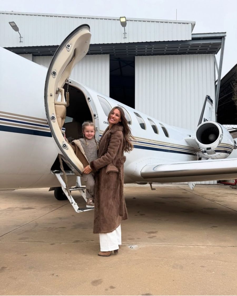 Pampita y su hija Anita