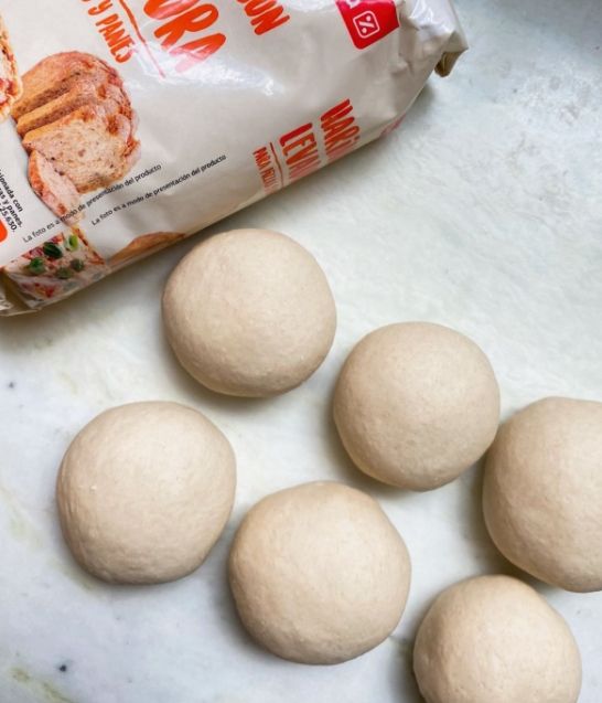 La receta de pizzas caseras de Jimena Monteverde