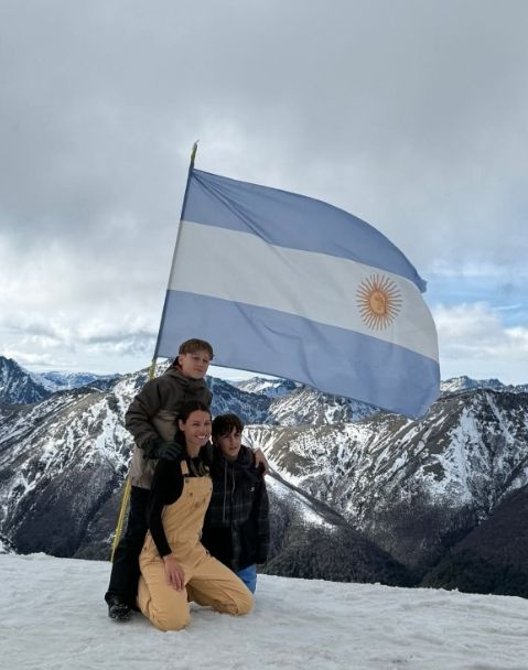 Pampita en el sur
